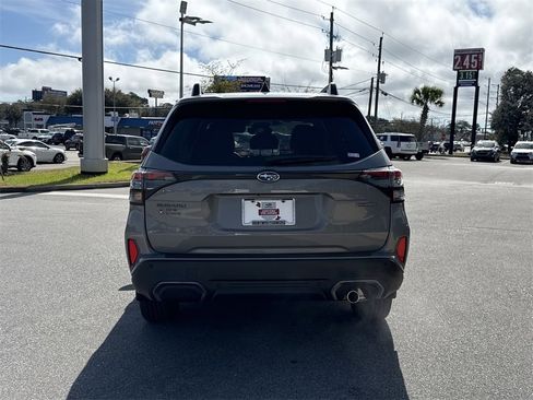 Used 2025 Subaru Forester Limited w/ Protection Package (1PH) image 7
