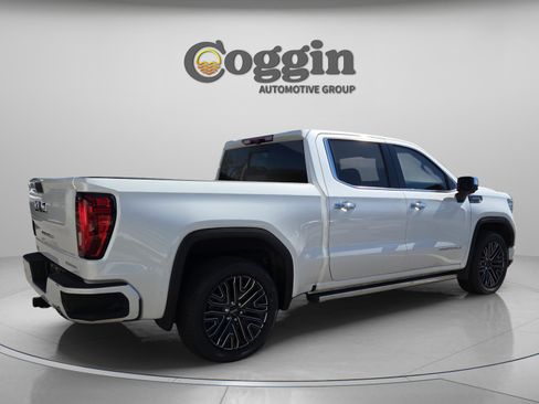 Used 2022 GMC Sierra 1500 Denali Ultimate image 6
