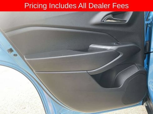 Used 2025 Chevrolet Trax LT w/ Driver Confidence Package FWD image 15