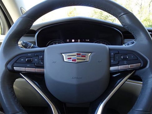 Certified 2023 Cadillac XT6 Premium Luxury w/ Technology Package image 22