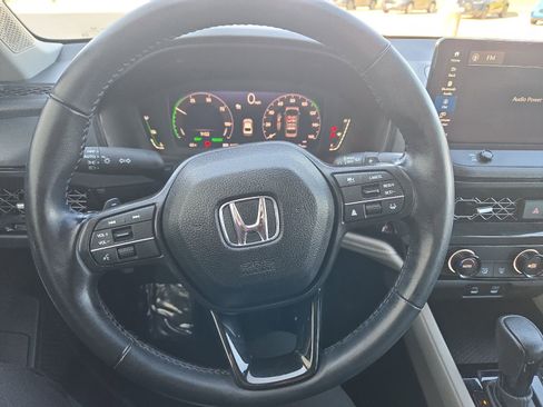 Used 2023 Honda Accord EX-L image 14
