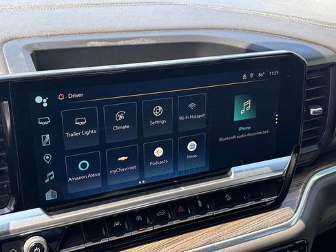 Used 2024 Chevrolet Silverado 1500 LT Trail Boss w/ Protection Package AWD/4WD image 5