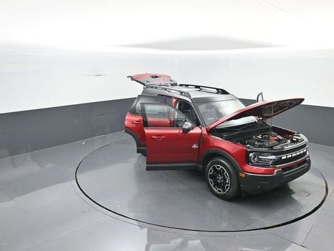 New 2025 Ford Bronco Sport Outer Banks w/ Outer Banks Tech Package+ image 34