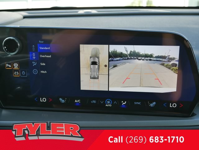 New 2027 Chevrolet Traverse LT w/ Driver Confidence Package AWD/4WD image 55