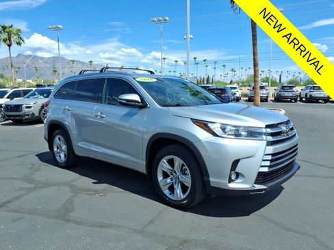Used 2019 Toyota Highlander Limited AWD/4WD image 1