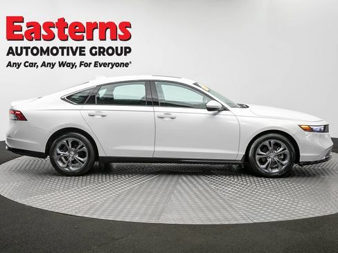 Used 2024 Honda Accord EX image 4