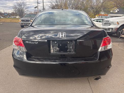 Used 2010 Honda Accord EX-L image 17