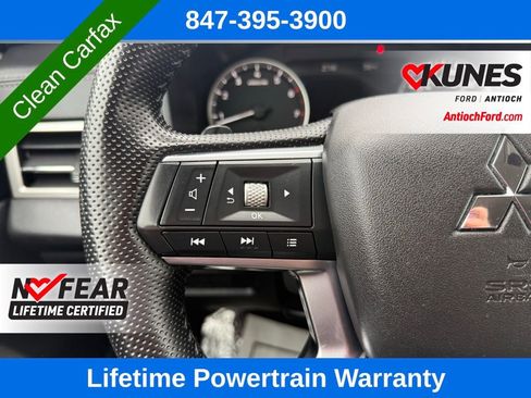Used 2024 Mitsubishi Outlander SE image 36
