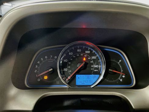 Used 2014 Toyota RAV4 Limited w/ Technology Package FWD image 21