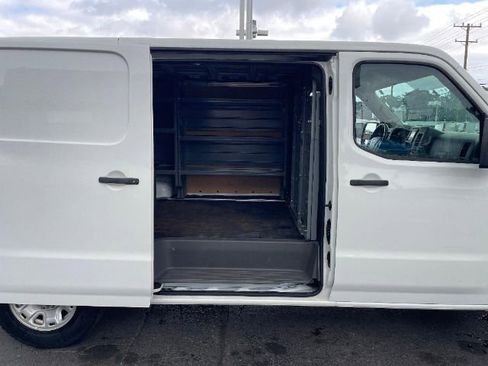 Used 2019 Nissan NV 2500 SV image 13