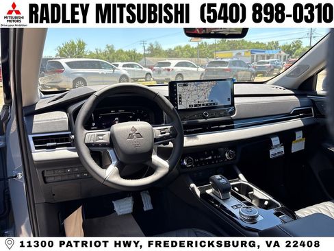 New 2026 Mitsubishi Outlander SEL AWD/4WD image 13