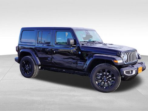 Certified 2025 Jeep Wrangler Unlimited Sahara w/ Safety Group image 2