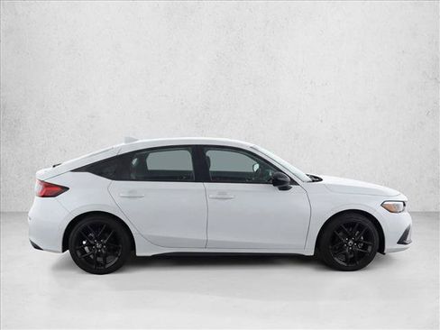 Used 2024 Honda Civic Sport image 8