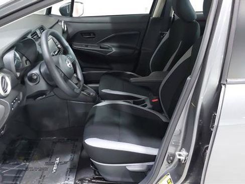 Used 2025 Nissan Versa S w/ Trunk Package FWD image 19