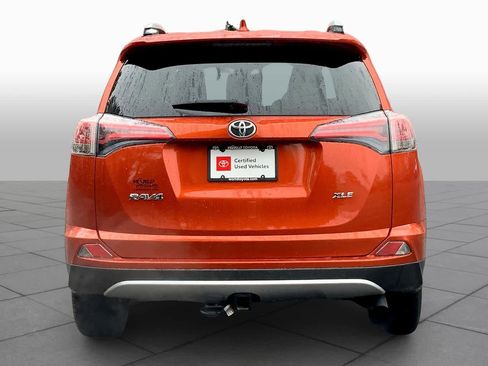 Used 2016 Toyota RAV4 XLE image 4