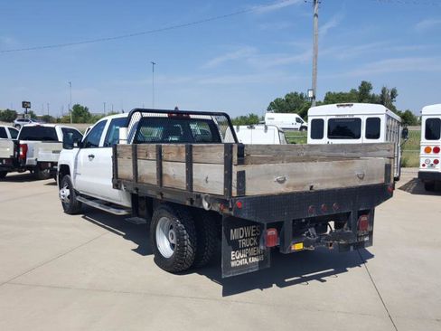 Used 2015 Chevrolet Silverado 3500 W/T image 9