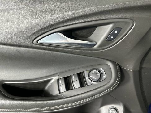 Used 2022 Buick Encore GX Select FWD image 25