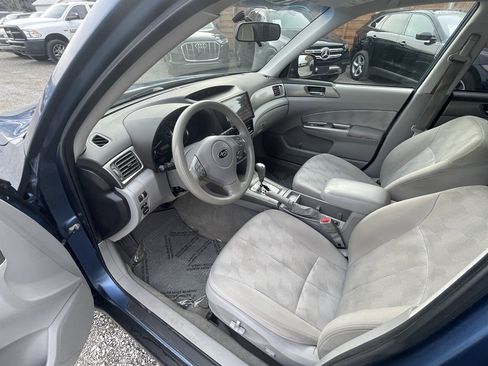 Used 2010 Subaru Forester 2.5X Premium image 27