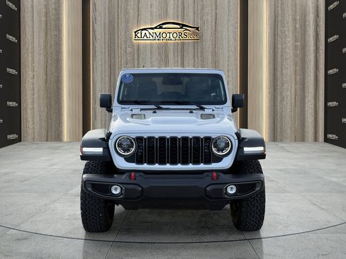 Used 2026 Jeep Wrangler Unlimited Rubicon image 5
