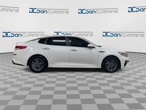 Used 2020 Kia Optima LX FWD image 9