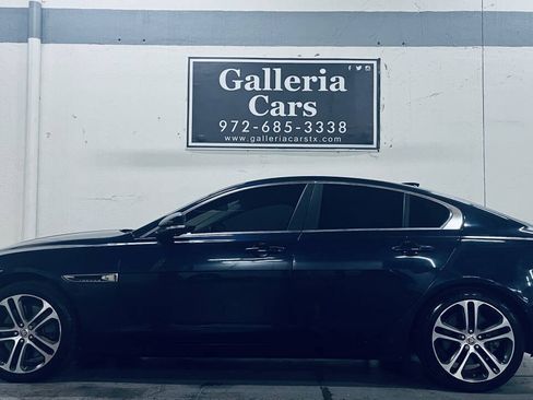 Used 2017 Jaguar XE Prestige AWD/4WD image 1