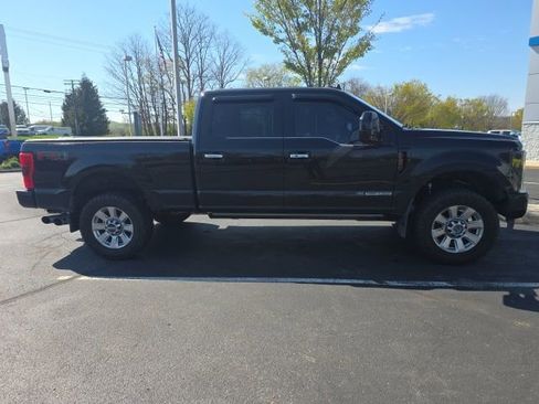 Used 2019 Ford F250 Platinum w/ Platinum Ultimate Package AWD/4WD image 3