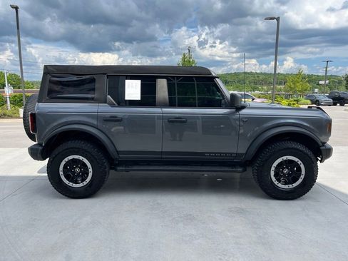 Used 2023 Ford Bronco Badlands w/ Sasquatch Package AWD/4WD image 19