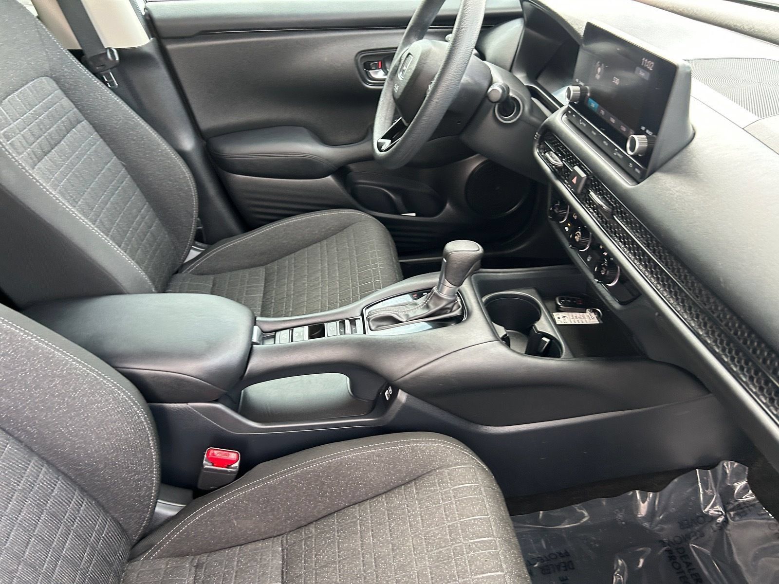 Certified 2023 Honda HR-V LX image 13