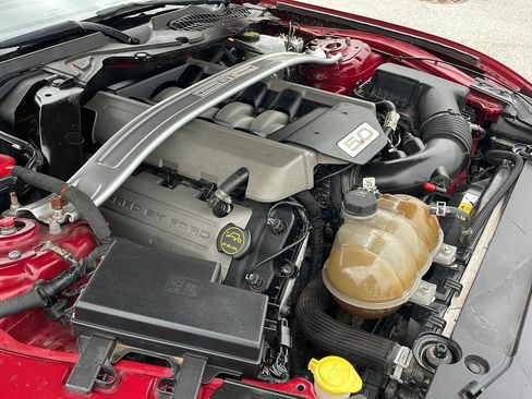 Used 2017 Ford Mustang GT Premium w/ GT Performance Package RWD image 35