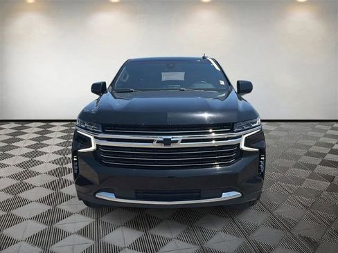 Used 2021 Chevrolet Suburban LT AWD/4WD image 2