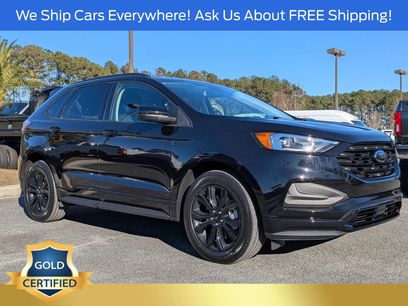 Certified 2022 Ford Edge SE w/ Black Appearance Package