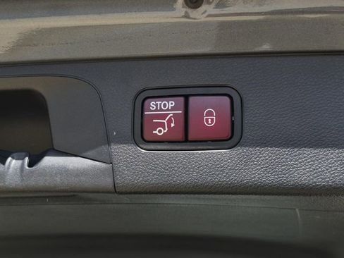 Certified 2016 Mercedes-Benz GLC 300 image 10