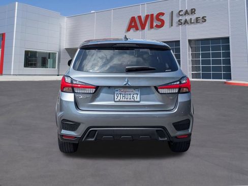 Used 2025 Mitsubishi Outlander Sport SE AWD/4WD image 7