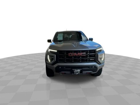 Certified 2023 GMC Canyon AT4 w/ AT4 Premium Package AWD/4WD image 3
