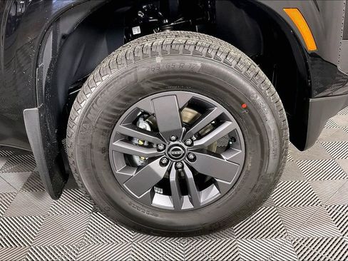 New 2026 Nissan Frontier SV w/ Tow Package image 16