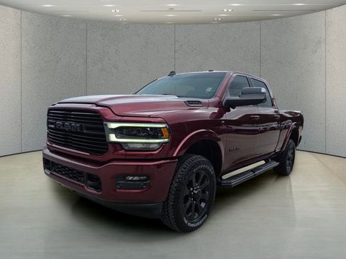 Used 2022 RAM 2500 Laramie w/ Night Edition AWD/4WD image 10
