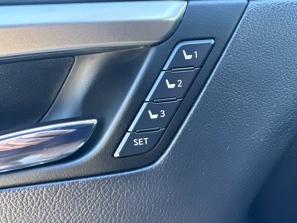 Used 2020 Lexus RX 350 AWD w/ Premium Package image 17