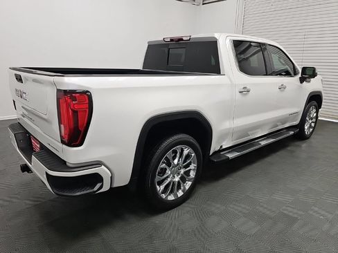 Certified 2024 GMC Sierra 1500 Denali w/ Technology Package AWD/4WD image 9