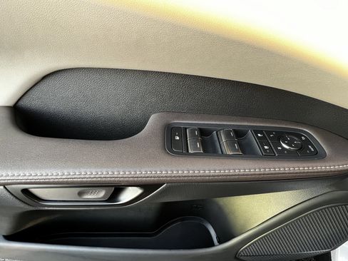 Used 2023 Lexus RX 350 w/ Cold Area Package AWD/4WD image 14