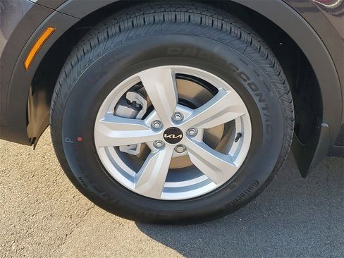 New 2026 Kia Sorento LX image 29