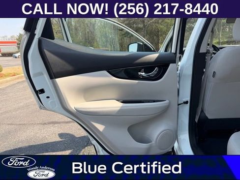 Used 2022 Nissan Rogue Sport SV FWD image 24