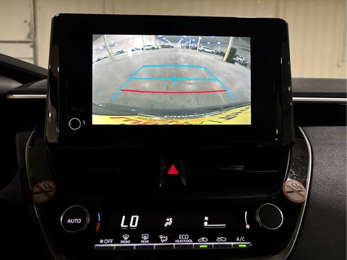 Certified 2025 Toyota Corolla LE FWD image 7