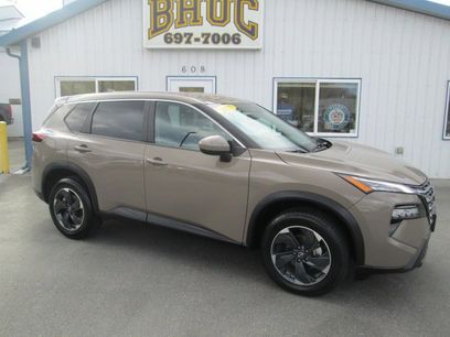Used 2025 Nissan Rogue SV