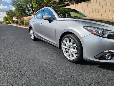 Used 2016 MAZDA MAZDA3 s Grand Touring w/ Technology Package FWD image 22