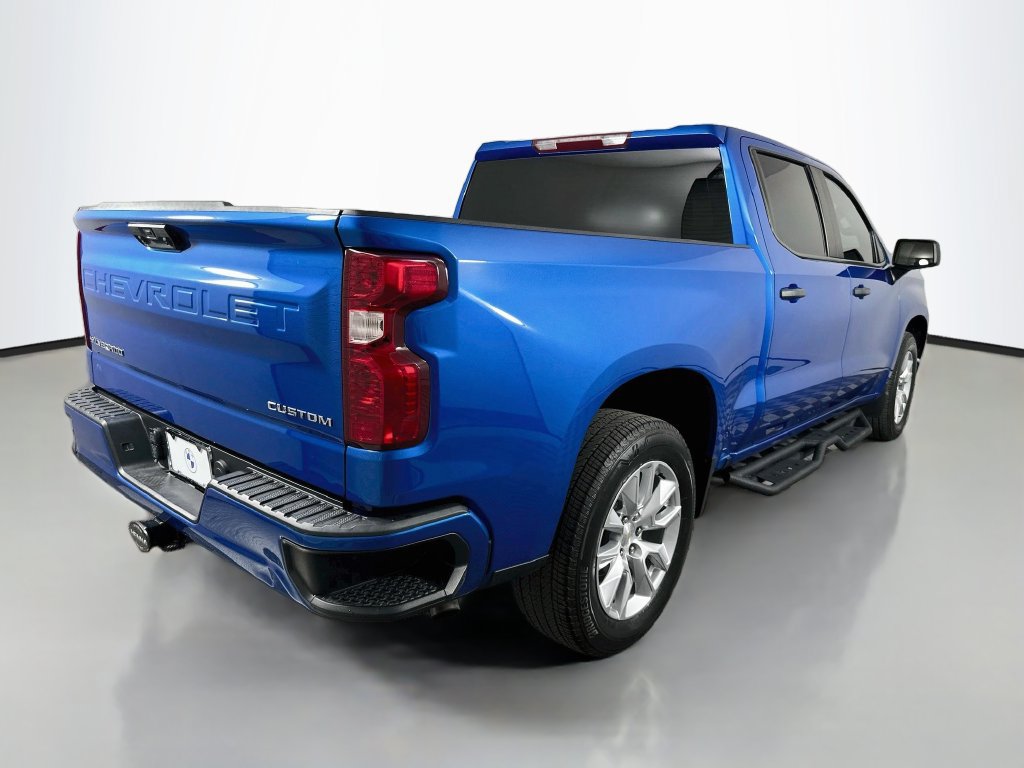 Used 2024 Chevrolet Silverado 1500 Custom RWD image 5
