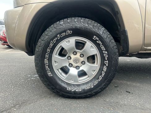 Used 2007 Toyota Tacoma PreRunner image 15