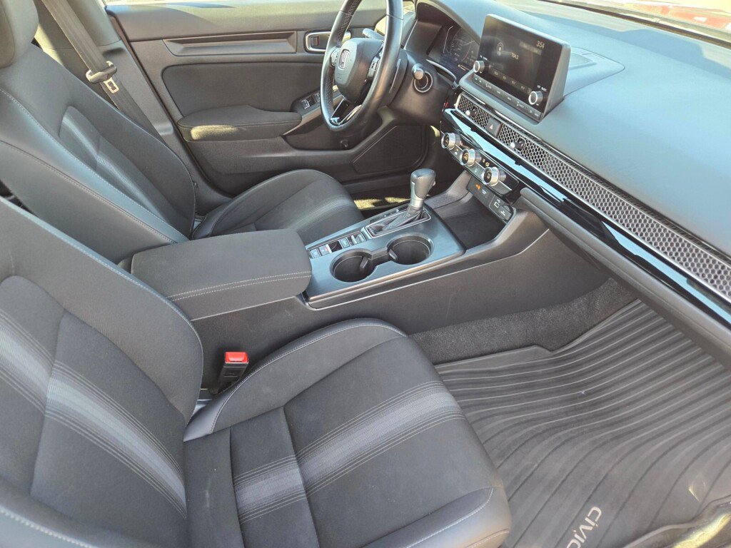 Certified 2024 Honda Civic Sport image 20