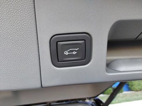 Used 2024 Cadillac XT5 Premium Luxury w/ LPO, Floor Liner Package AWD/4WD image 12