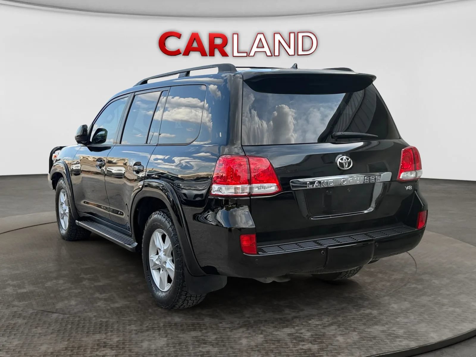 Used 2011 Toyota Land Cruiser w/ Upgrade Pkg AWD/4WD image 3