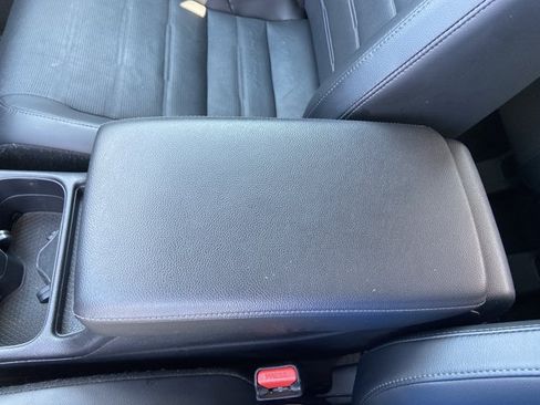 Used 2023 Honda CR-V EX-L image 40